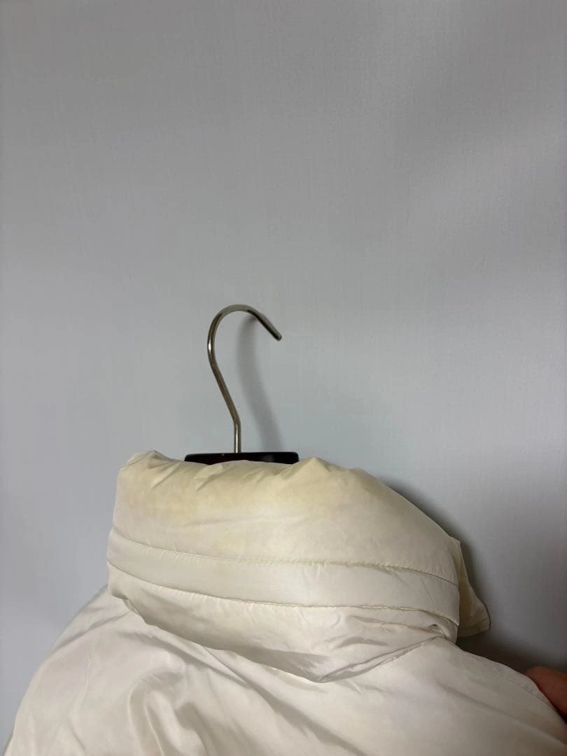 9月30日まで【極美品/直営店購入】プラダ 291809 希少限定クロップドダウン 36 白の写真6枚目