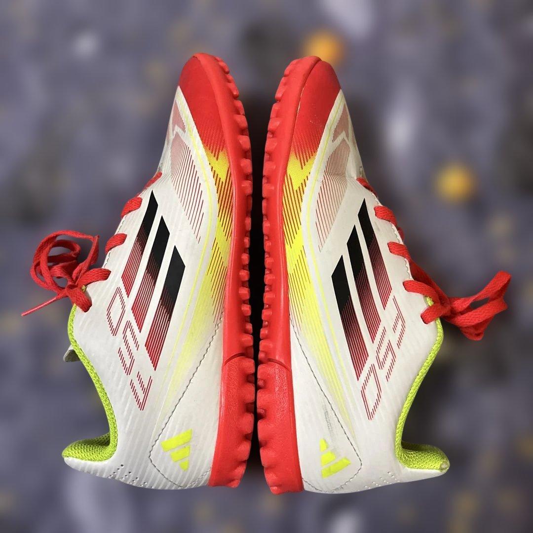 adidas✨F50 キッズ サッカー　シューズ　21cmの写真5枚目
