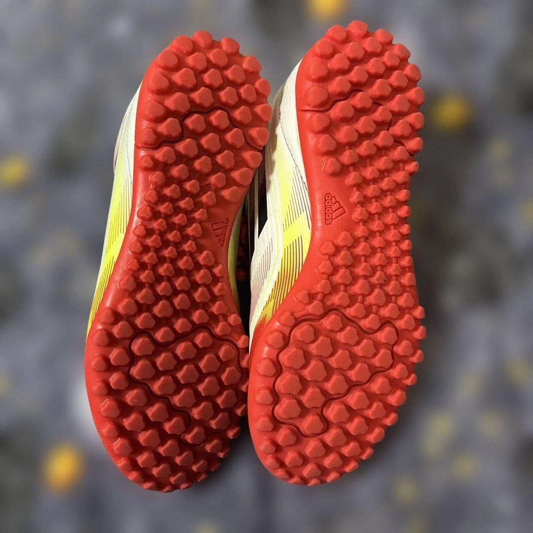 adidas✨F50 キッズ サッカー シューズ 21cmの写真8枚目