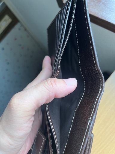 値下げしました。美品　未使用 GUCCIの財布の写真3枚目