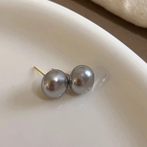 値下げしました❣️ピアス　グレー