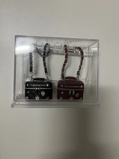 値下げしました❣️ミニバッグ2個セットブラック&ワイン赤