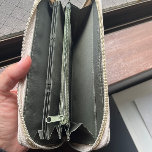 値下げしました。未使用　長財布の写真2枚目