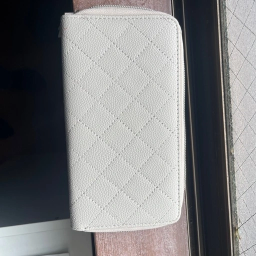 値下げしました。未使用 長財布の写真3枚目