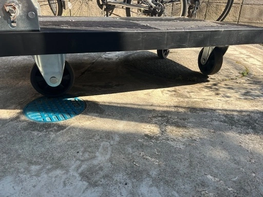 値下げしました❣️大きい台車の写真2枚目
