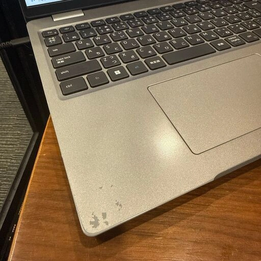 DELL Latitude 5520 15.6型 Core i5 16GB/512GBの写真2枚目