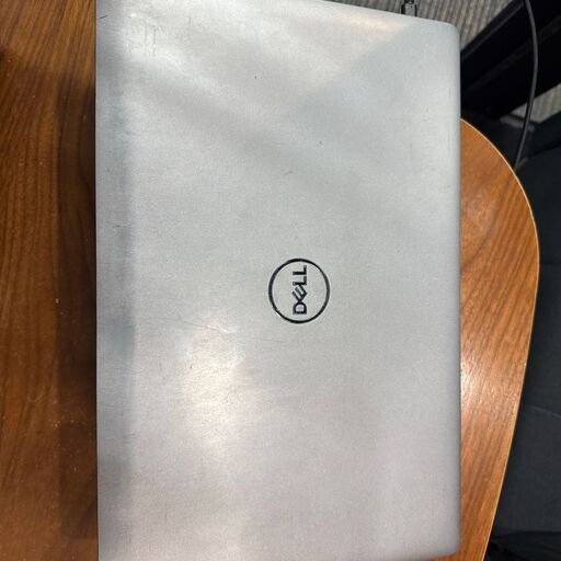 DELL Latitude 5520 15.6型 i5-1135G7／8GB／SSD512GBの写真2枚目
