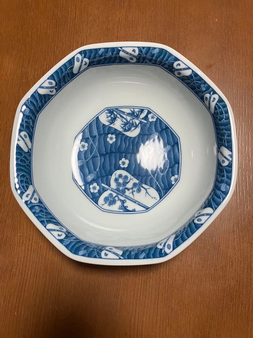 相撲柄 八角鉢 染付 陶器の写真2枚目