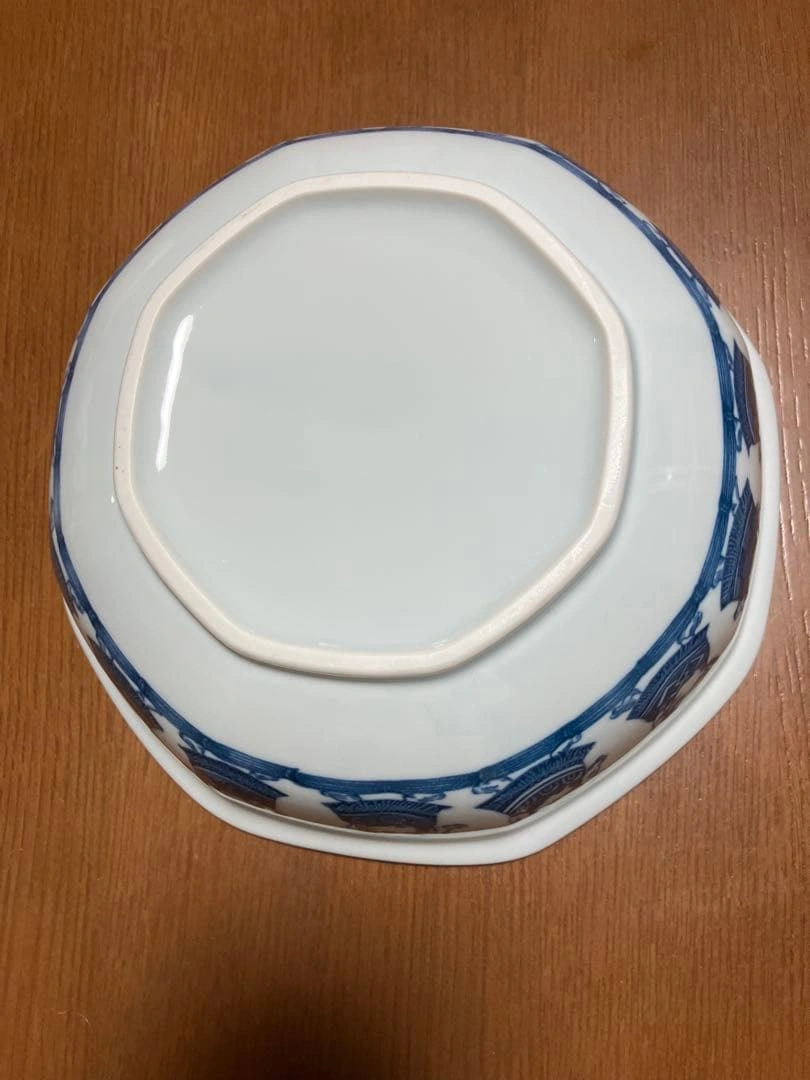 相撲柄 八角鉢 染付 陶器の写真3枚目