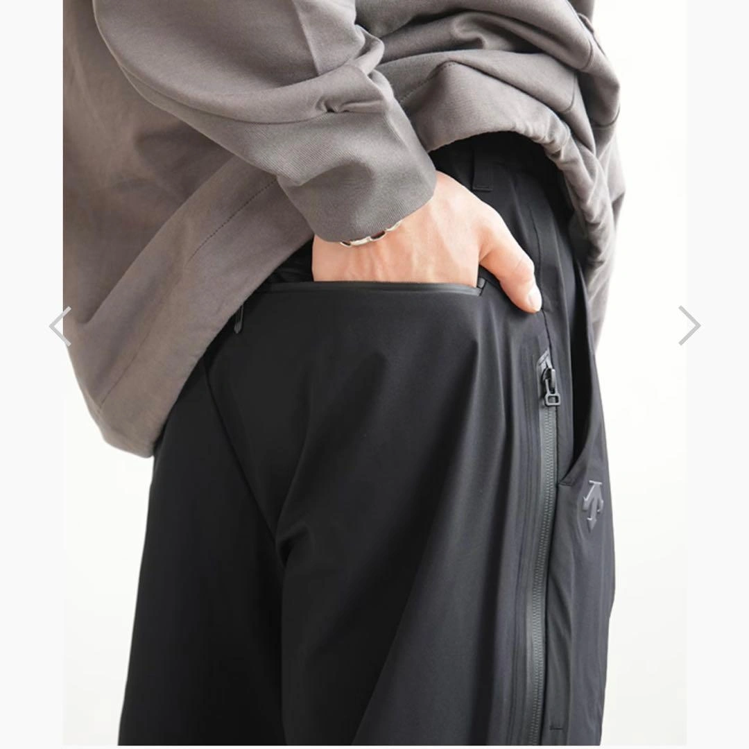 DESCENTE ALLTERRAIN ハードシェルテーパードパンツ Sサイズの写真5枚目