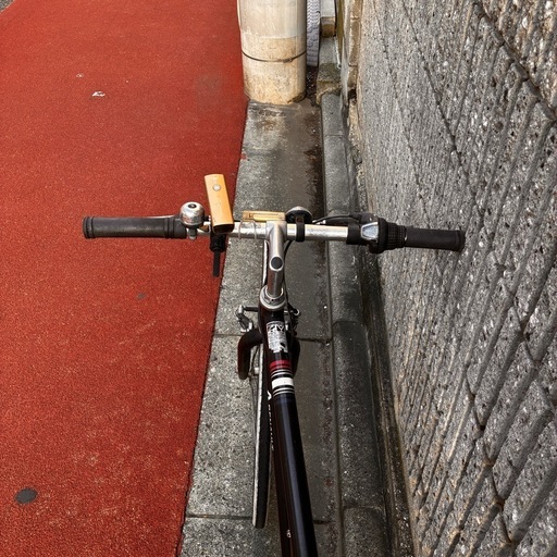 クロスバイク　自転車　付属品付きの写真2枚目