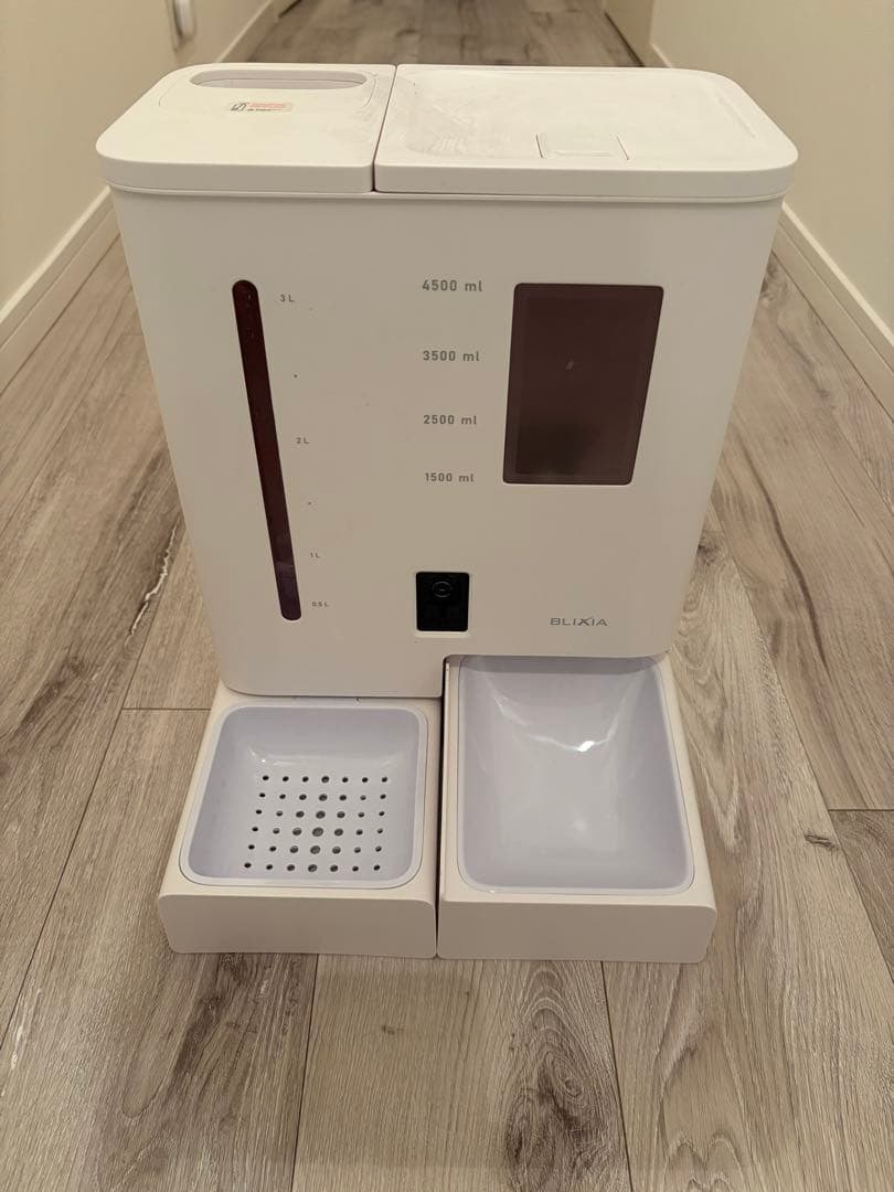 BLIXIA カメラ付き自動給餌器 給水器 一体型 ペット用 ブリシアの写真3枚目