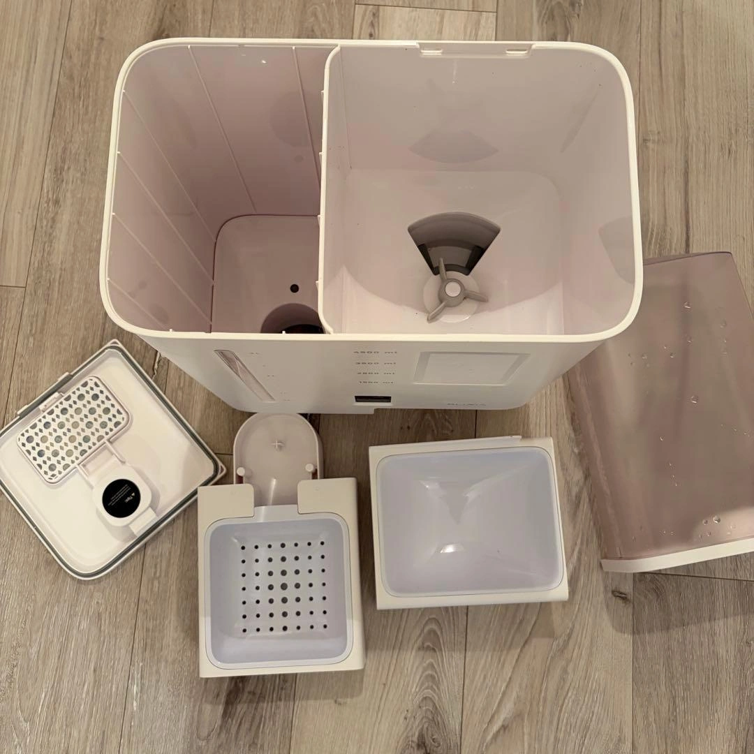 BLIXIA カメラ付き自動給餌器 給水器 一体型 ペット用 ブリシアの写真6枚目