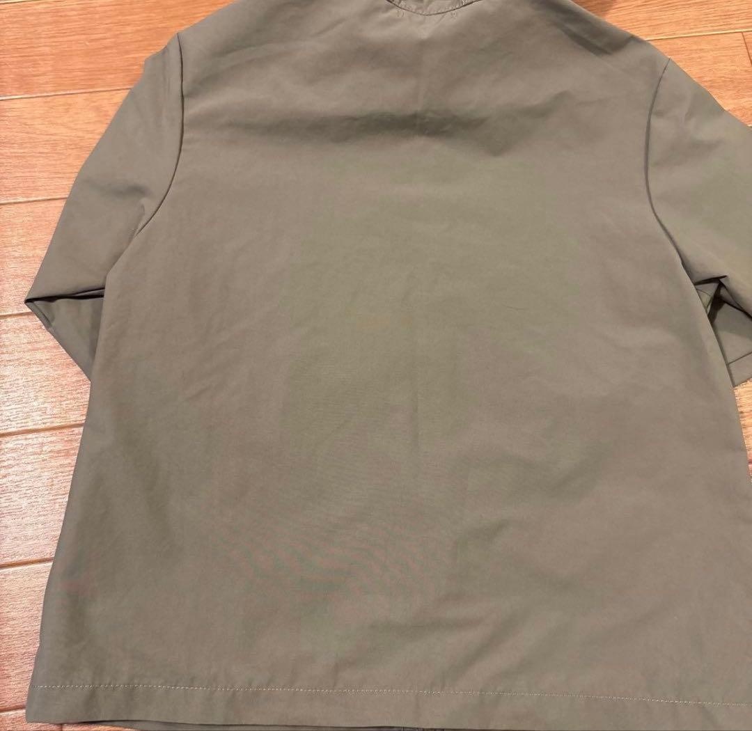 UNIQLO リラックスフィットパーカ 140cmの写真5枚目