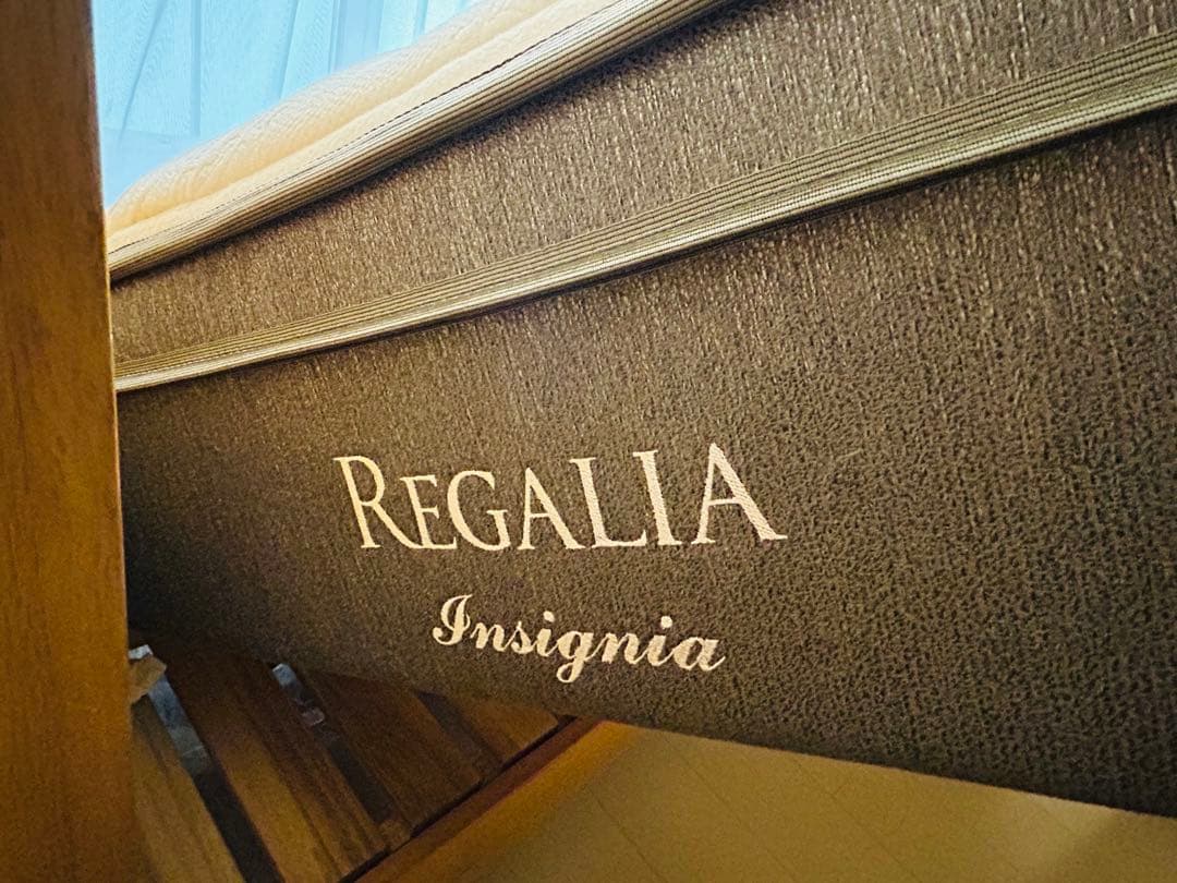 大塚家具KINGSDOWN REGALIA Insignia マットレス フレームセットの写真2枚目