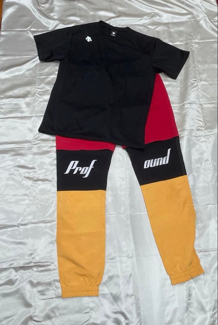 デサントTシャツL & PROFOUND AESTHETICパンツ XL セット