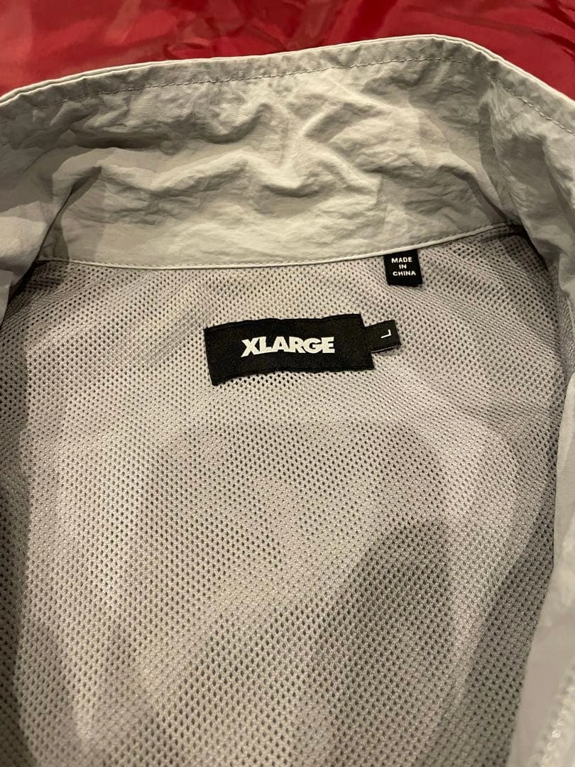 XLARGE エクストララージ ライトグレー ナイロンジャケット Lサイズの写真2枚目