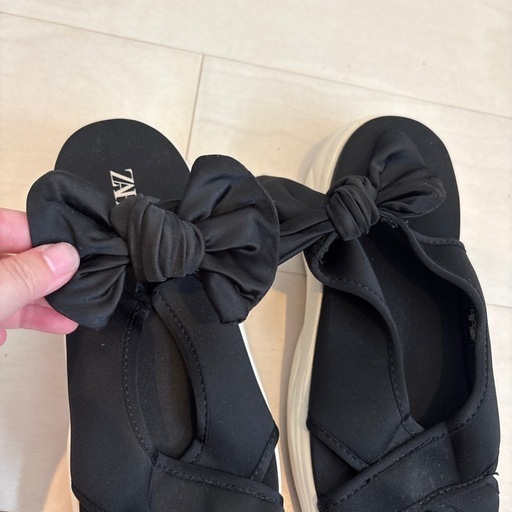 ほぼ未使用 ZARA ザラ レディースサンダル リボン ラバーソール 厚底 ラバソの写真4枚目