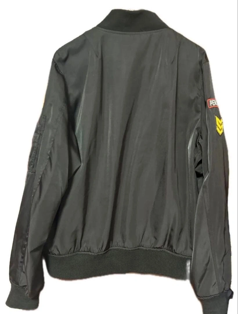 美品 STUSSY MA-1 フライトジャケット ワッペン 黒 Mサイズの写真2枚目