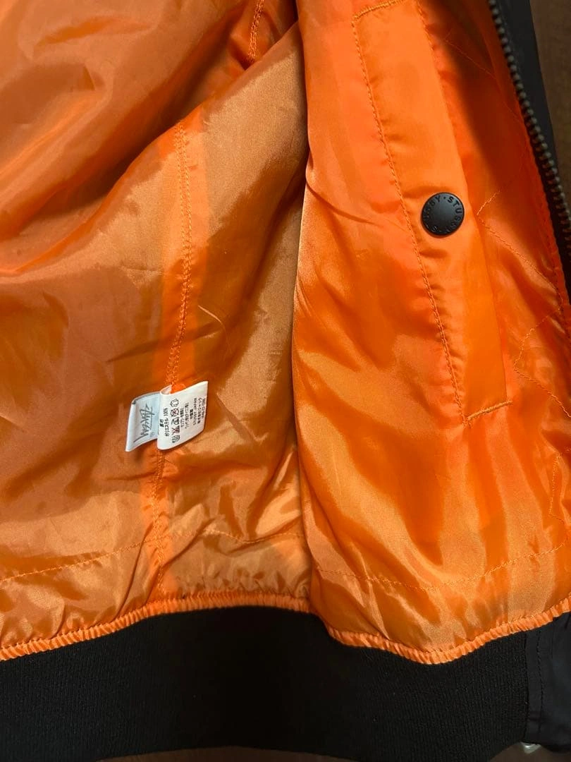 美品 STUSSY MA-1 フライトジャケット ワッペン 黒 Mサイズの写真7枚目
