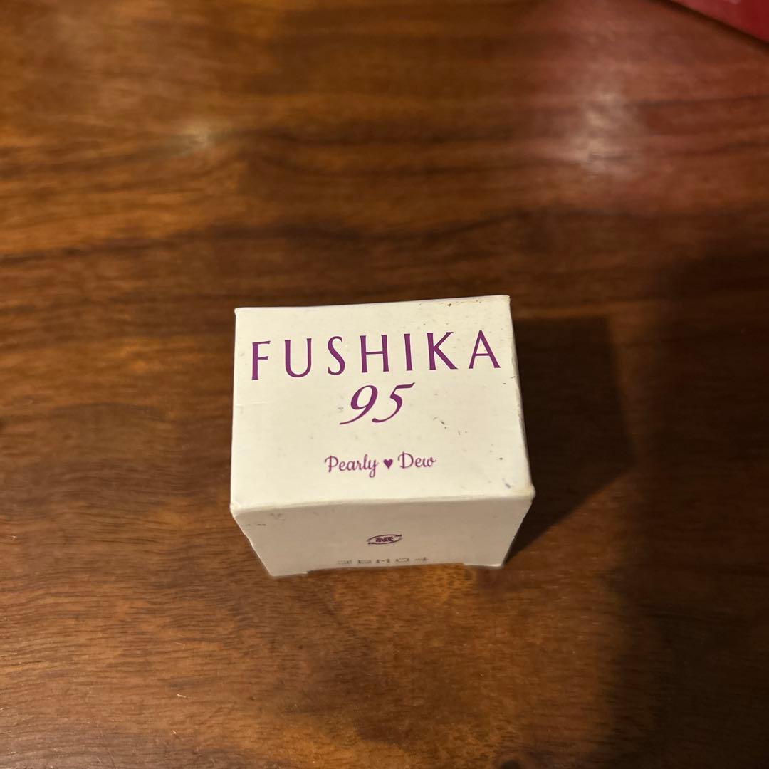 FUSHIKA Pearly Dew 95 美容液