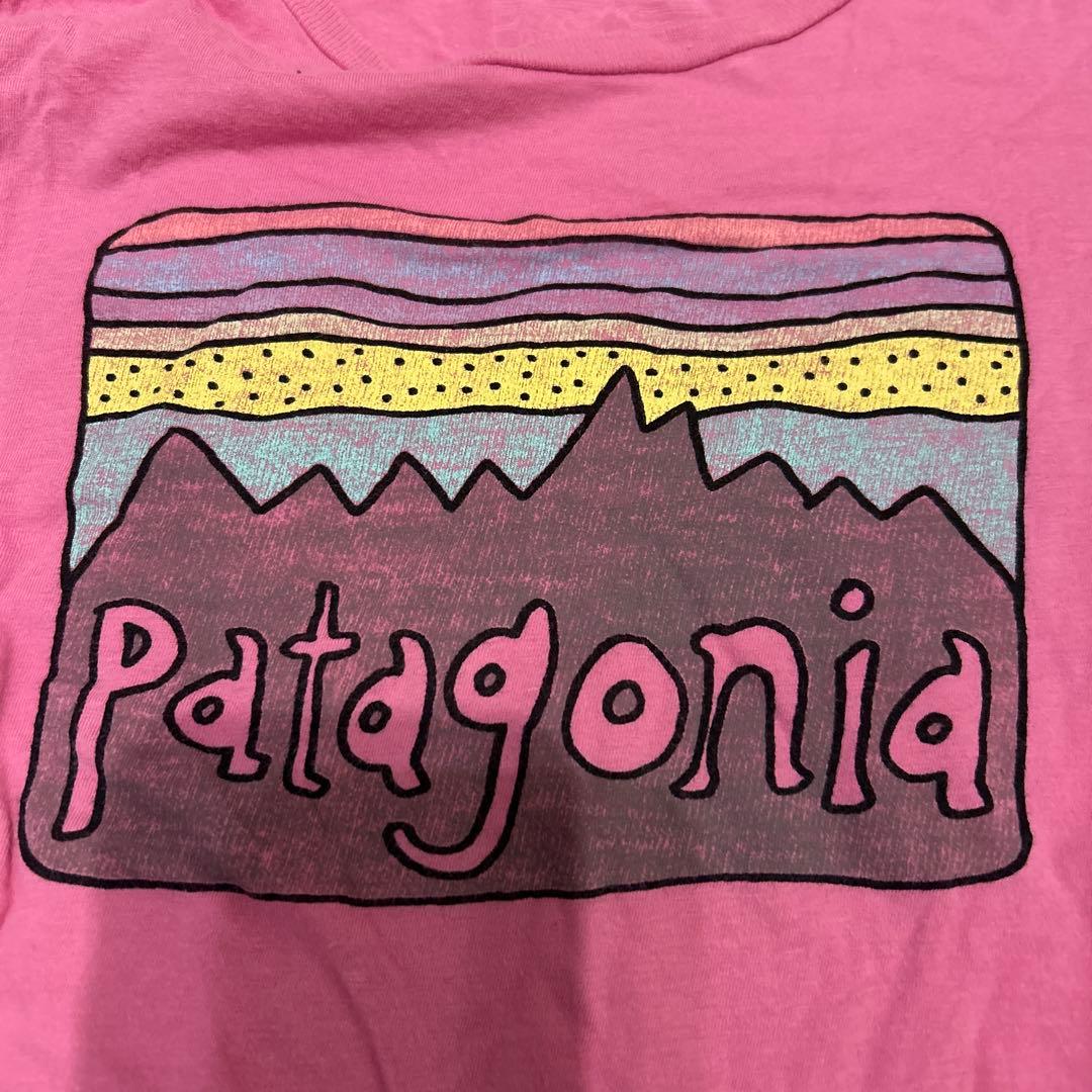 ハワイ購入　Patagonia ピンク Tシャツの写真3枚目