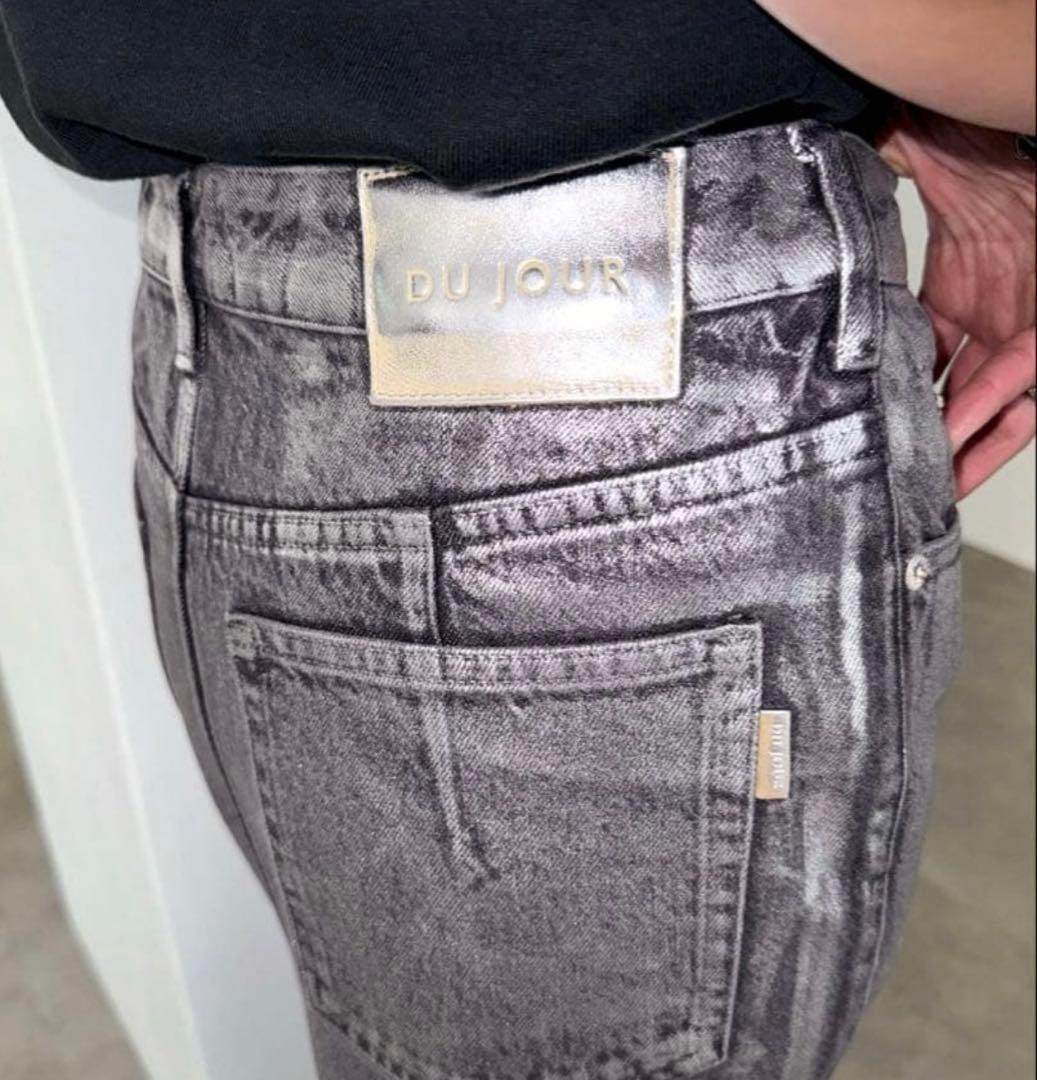 B.C STOCK DU JOUR/LEAN FOIL JEAN SKIRTの写真5枚目