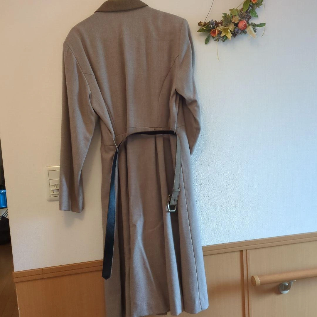 グレー 長袖 シャツワンピース ベルト付きの写真6枚目