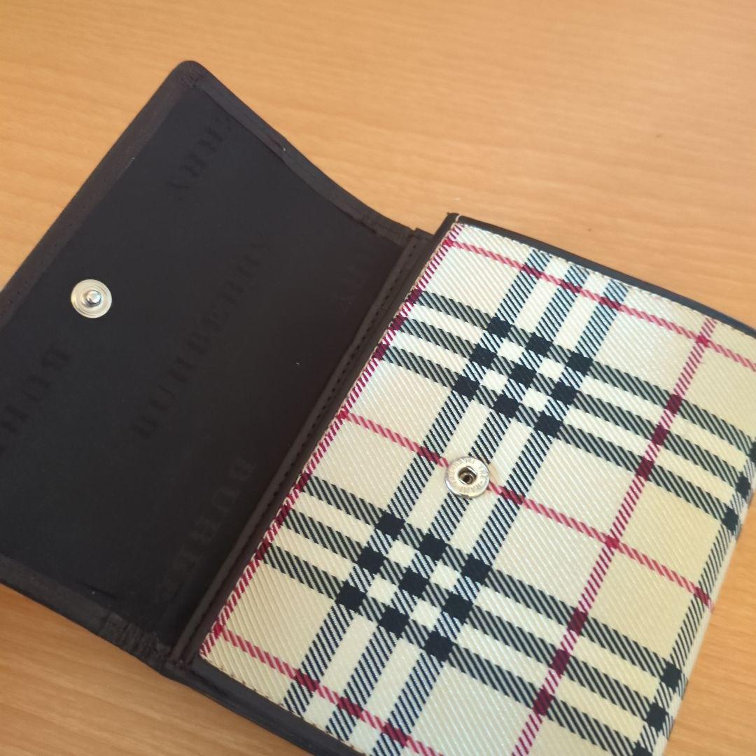 BURBERRY チェック柄 三つ折り財布の写真3枚目