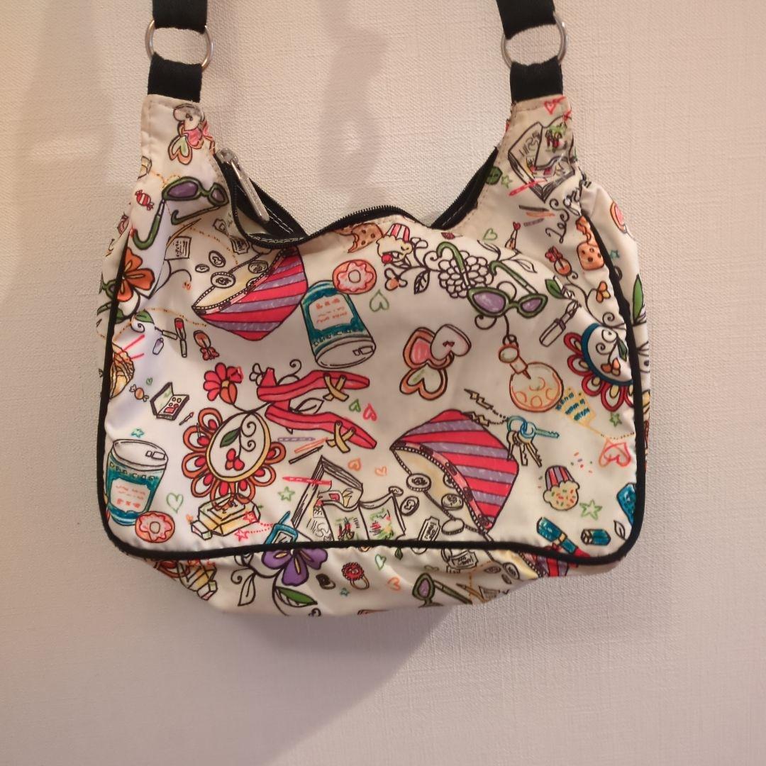 LeSportsac 限定柄 ショルダーバッグの写真4枚目