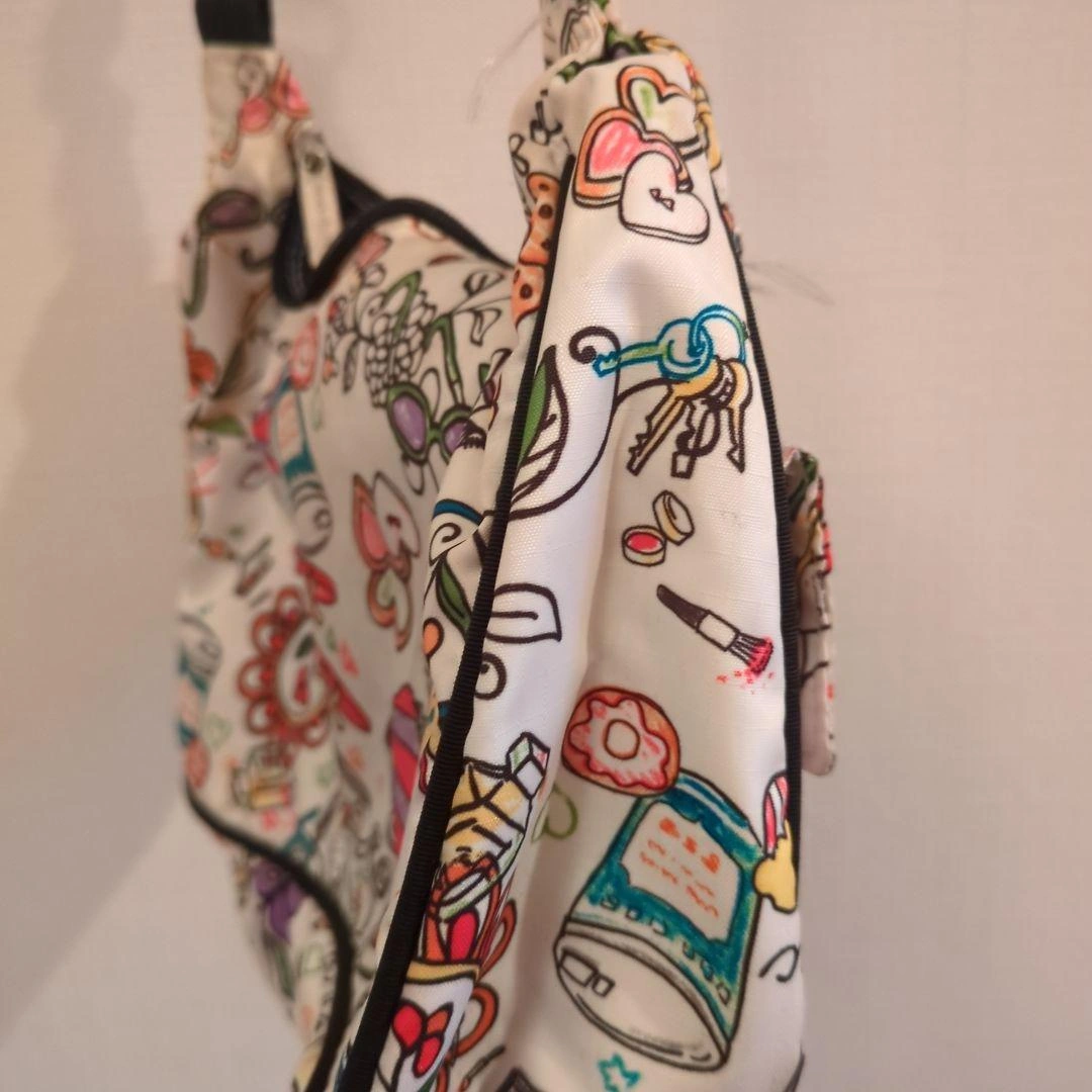 LeSportsac 限定柄 ショルダーバッグの写真6枚目