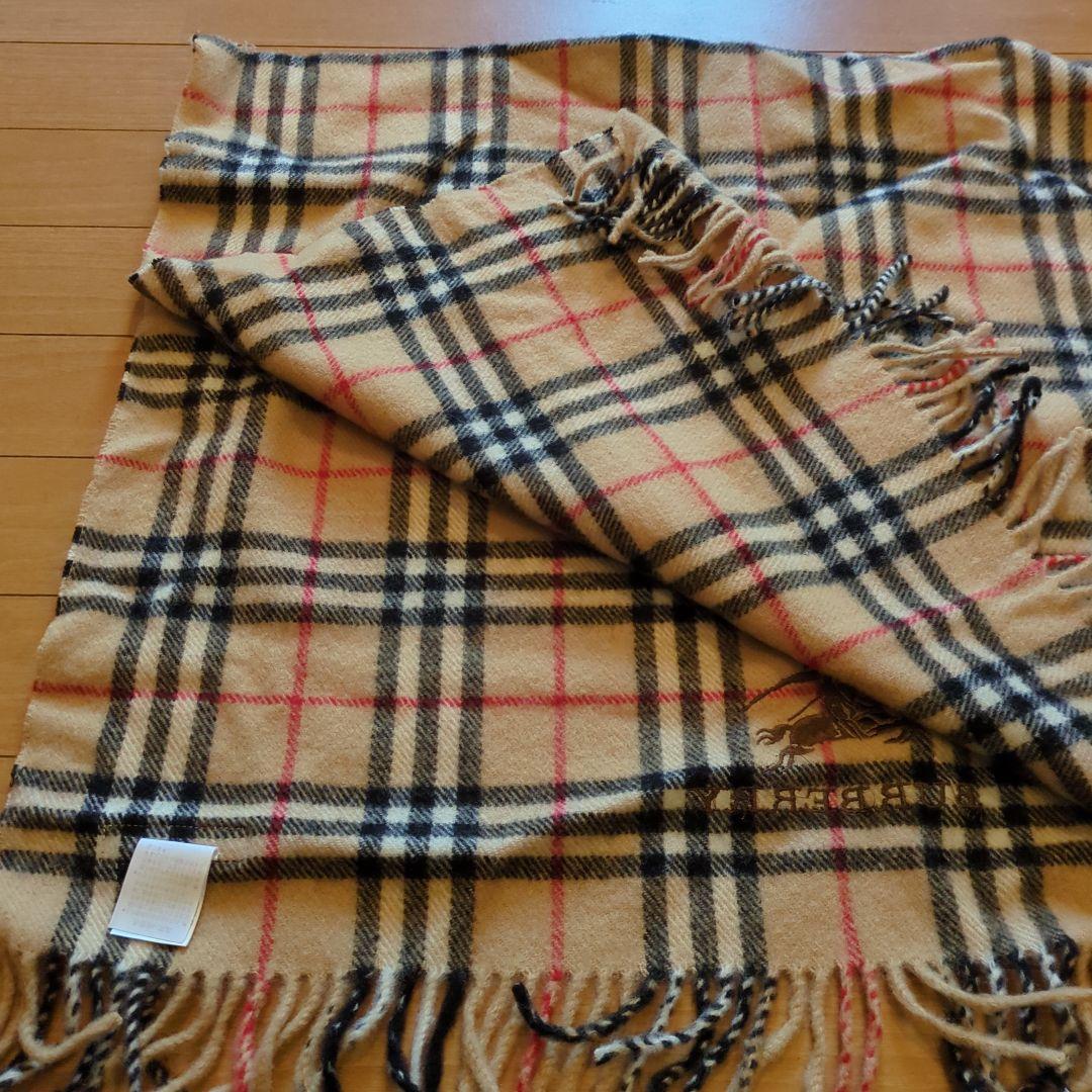 BURBERRY チェック柄 ストールの写真7枚目