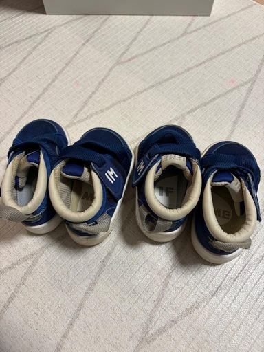IFME イフミー 12cm 2足セット 双子 ベビーシューズ スニーカーの写真2枚目