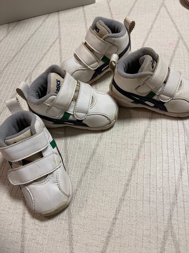 ASICS アシックス SUKU2 スクスク 13cm 2足セット 双子 お揃いの写真3枚目