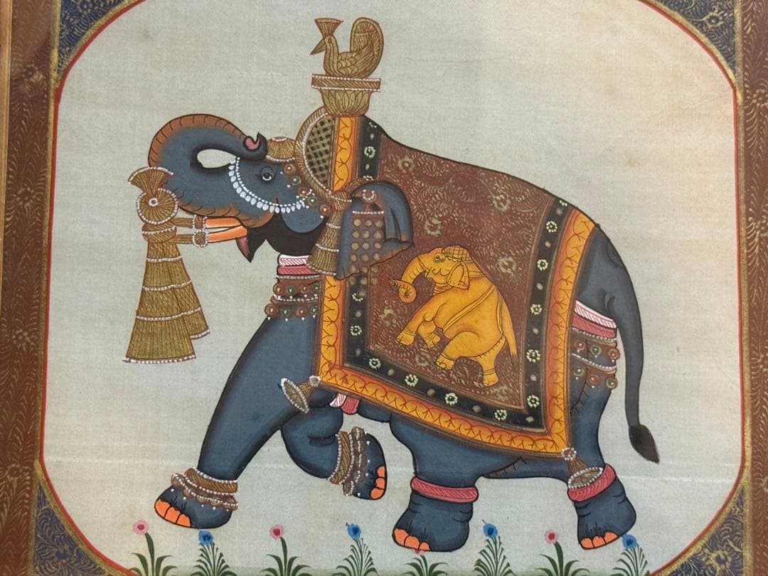 インド伝統細密画 手描き 象 ガネーシャ 金彩調 シルク画 額装約35×32cmの写真3枚目