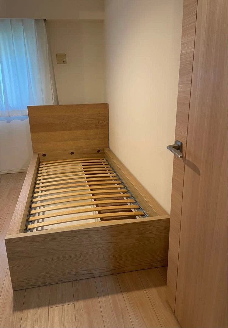 【お引取り限定】IKEA MALMシングルベッド、収納ボックス2個付き