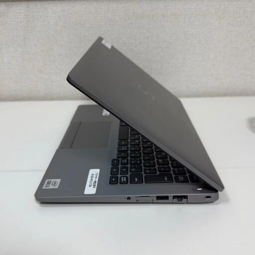 DELL Latitude 5310 13.3型 i5/8GB/SSD256GB Win11 マウス付の写真5枚目