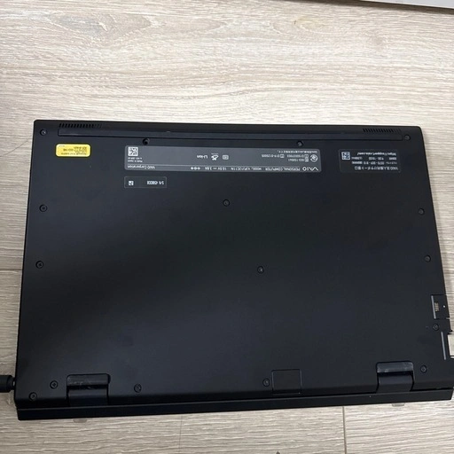 【訳あり・バッテリーなし】VAIO Pro PJ 12.5型 Celeron 5305U/メモリ4GB/SSD128GBの写真4枚目