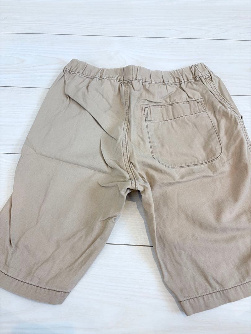 UNIQLO KIDS ハーフパンツ ベージュ 140cm、150cmの写真3枚目