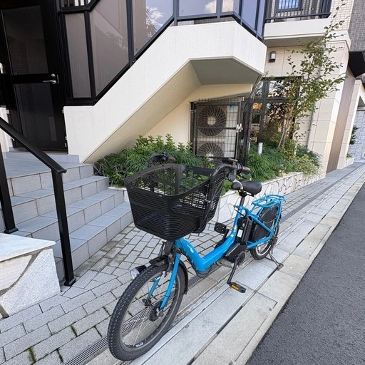 ③【12.8Ah バッテリー】 YAMAHA ヤマハ電動アシスト自転車 PAS kiss ブルーの写真2枚目