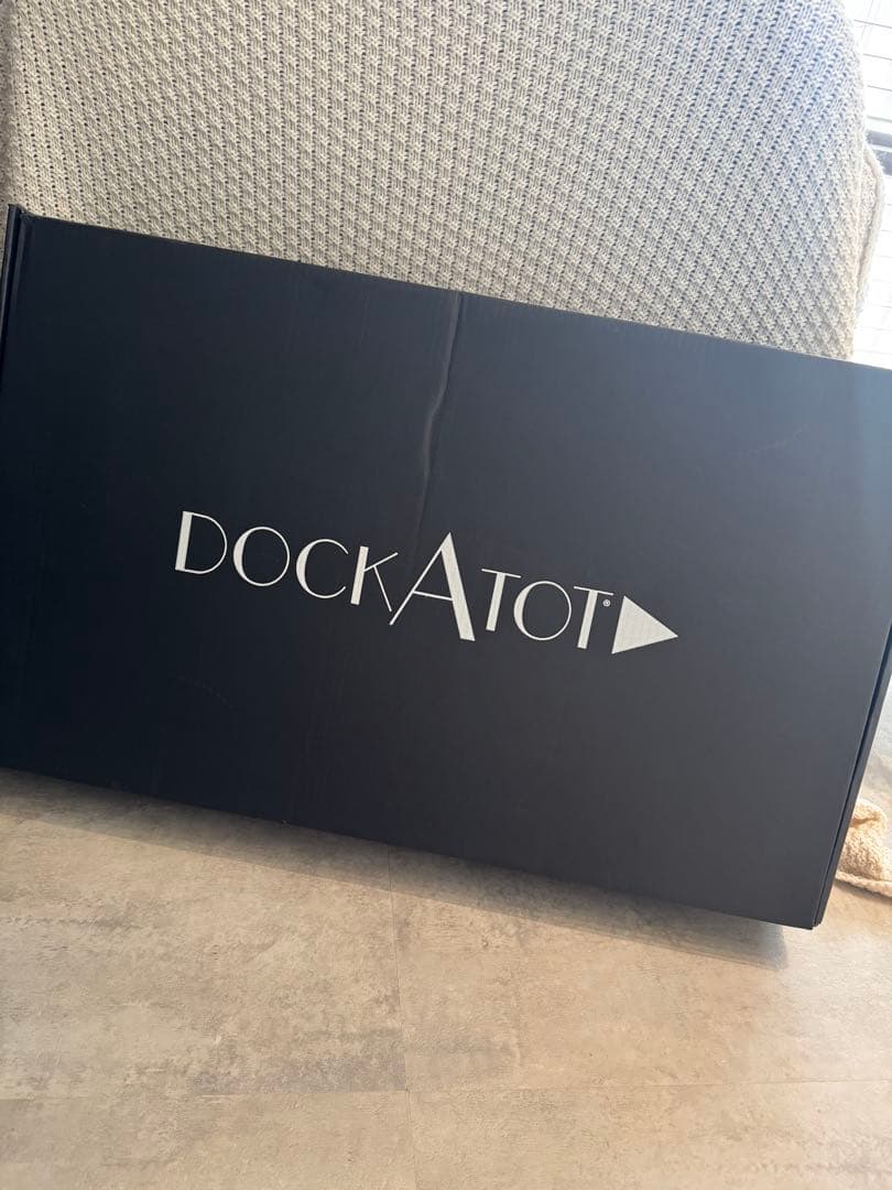【洗い替えカバー付】ドッカトットデラックスDockATot Deluxeホワイトの写真5枚目