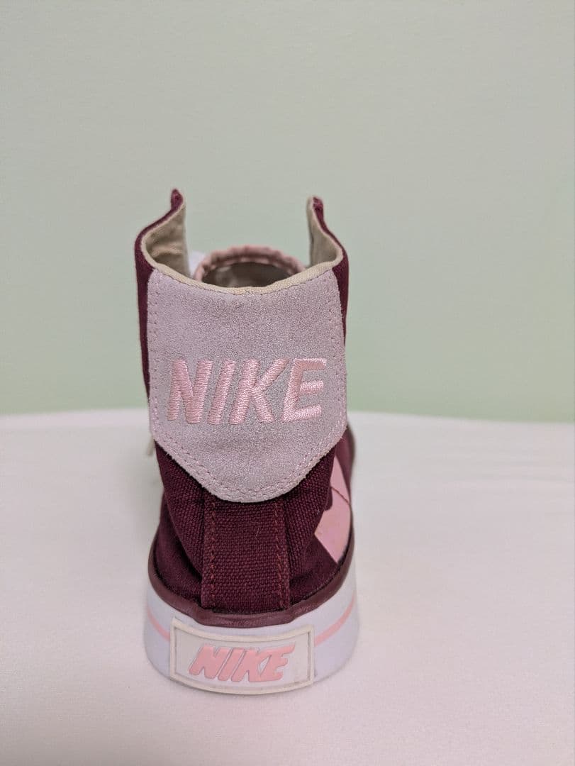 ★希少/廃盤★2009年製／NIKEハイカットスニーカーの写真3枚目