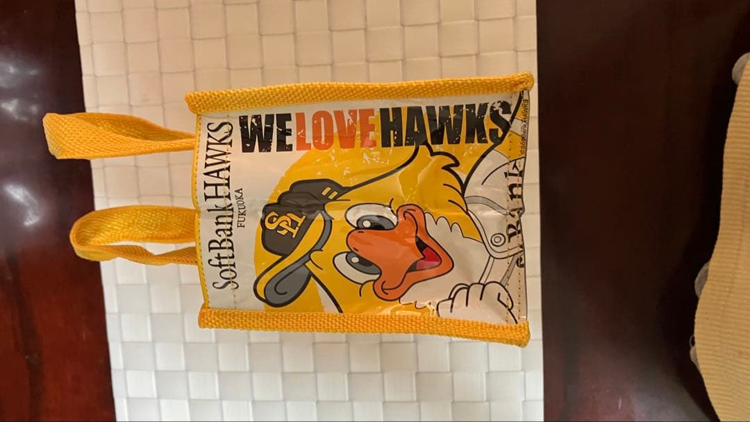 SoftBank HAWKS アルミミニトートバッグ イエローの写真2枚目