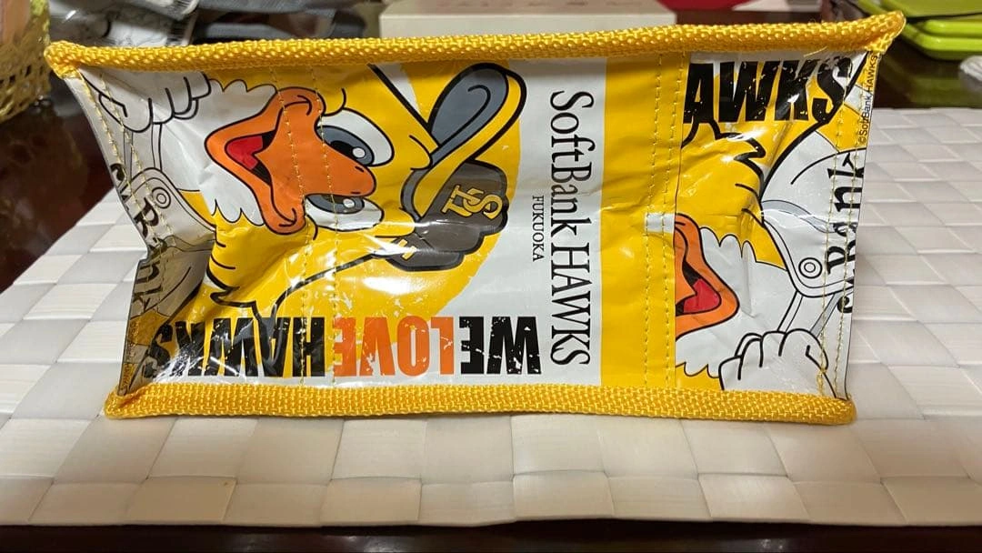 SoftBank HAWKS アルミミニトートバッグ イエローの写真4枚目