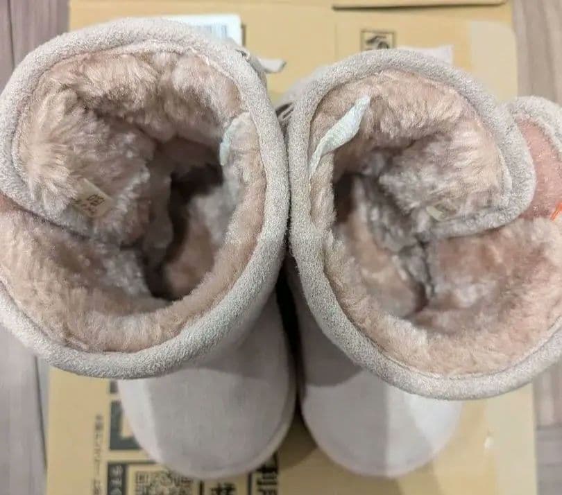 ベビー ムートンブーツ 13.0cm ピンクの写真3枚目