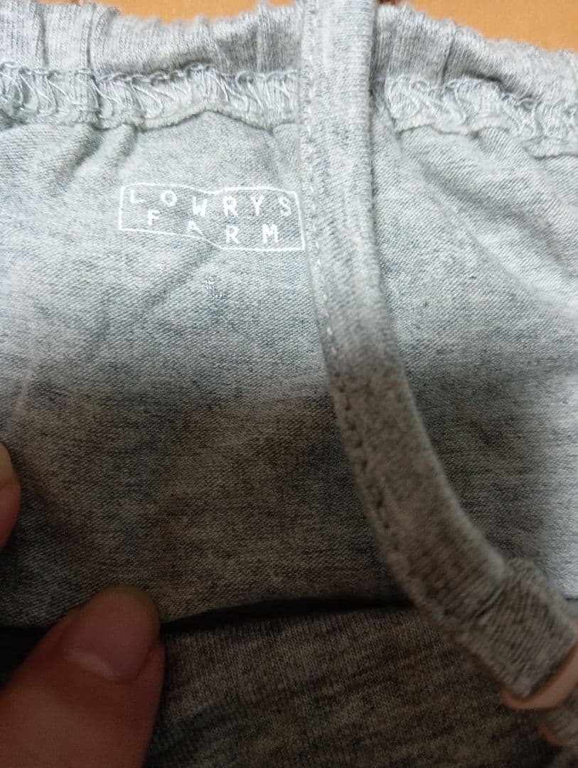 新品未開封LOWRYS FARM キャミソールとその他キャミソール 2枚セットの写真3枚目