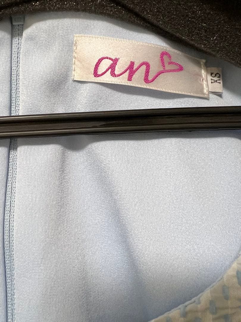 anチェック柄ミニドレス フリル袖の写真3枚目