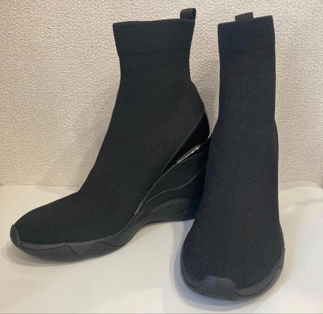 【超美品】+dianaプラスダイアナ ハイウェッジストレッチニットショートブーツ