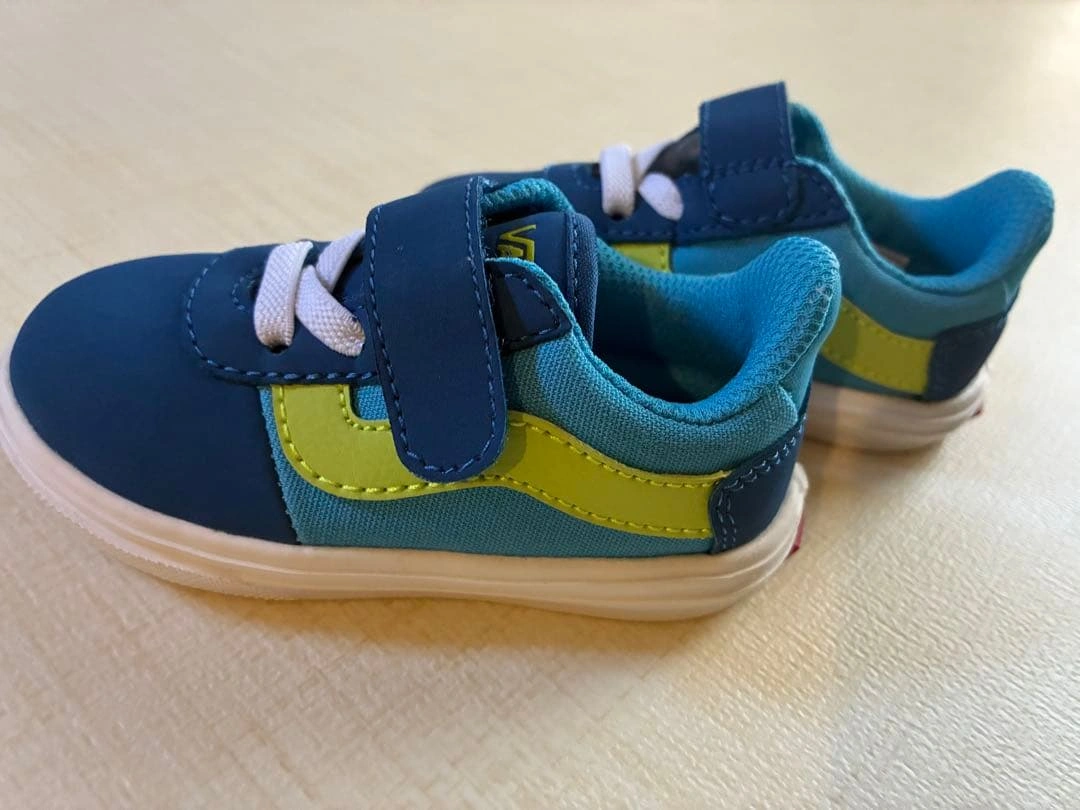 【新品】VANSベビースニーカー 12cmの写真4枚目