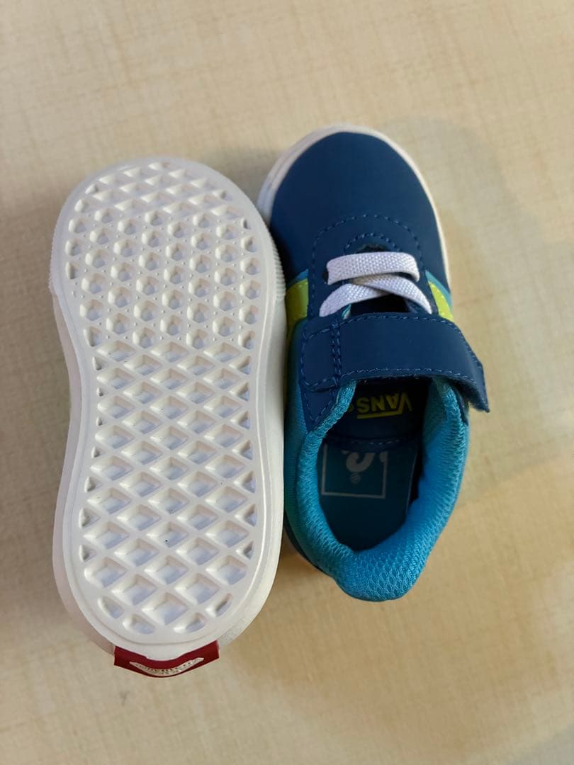 【新品】VANSベビースニーカー 12cmの写真6枚目